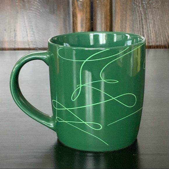 Starbucks 12oz Red & Green Holiday Mug Set 2020 Mermaid Logo with Swirl - Picture 13 of 16